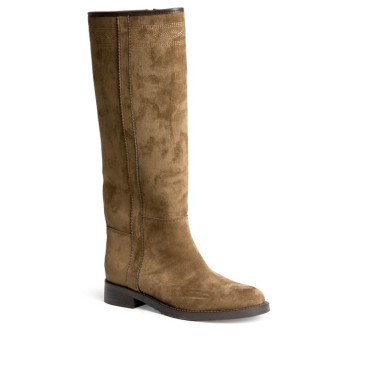 Bota alta camel de antelina estilo cartujana vista diagonal
