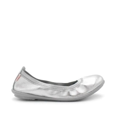 manoletina plata de piel para niña