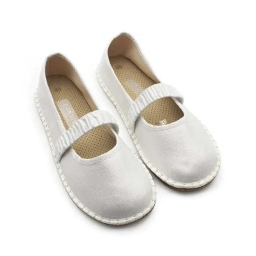 Merceditas Condiz blancas barefoot con destellos vista superior