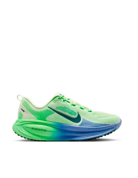 Nike Vomero 18 verde hombre vista lateral exterior