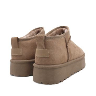 Vista trasera de botín australiano Mini Platform taupe