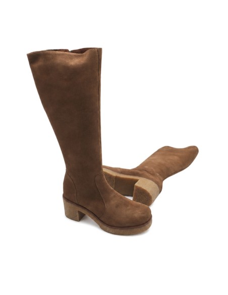 Vista suela de bota camel fabricada en España