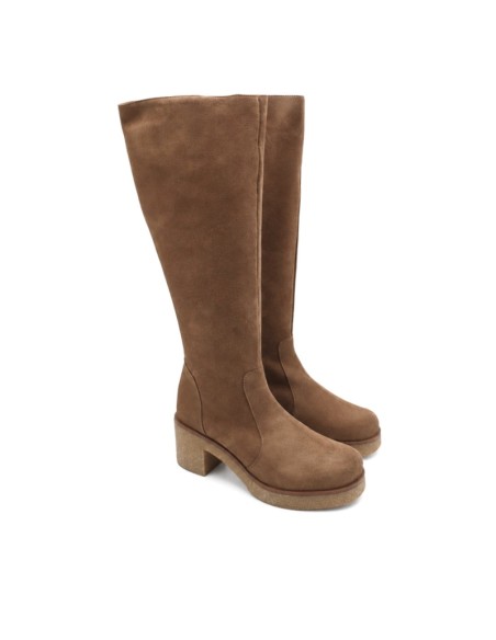 Bota camel mujer con plataforma de 2 cm
