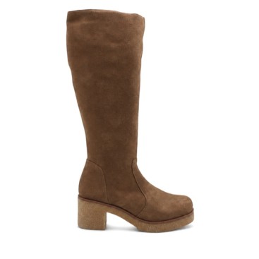 Bota serraje camel mujer vista lateral