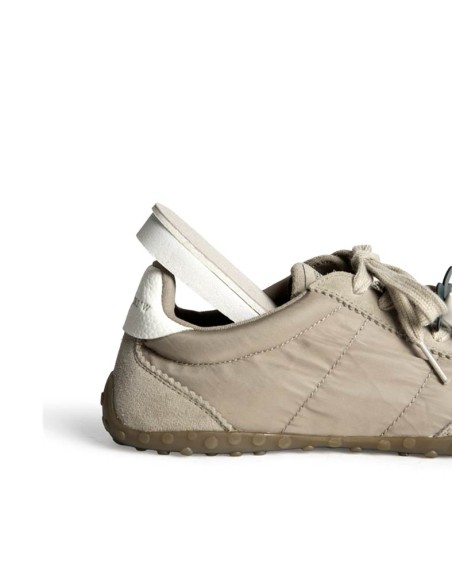 Vista trasera de zapatilla Corina M6505 taupe