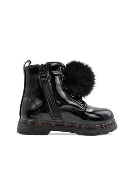 Bota negra de charol niña con cremallera lateral interior