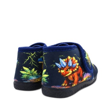 Vista trasera de zapatillas casa dinosaurio para niño