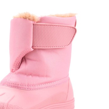 Detalle de cierre adherente y borreguito de bota Igor Neu rosa