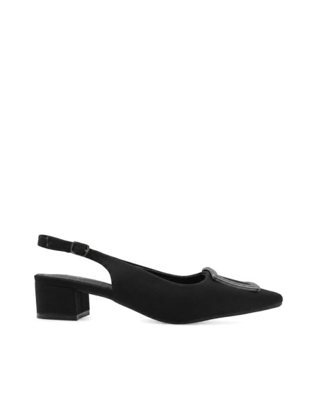 Zapato negro destalonado tacón bajo mujer vista lateral