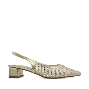 Zapato destalonado dorado mujer de fiesta vista latera