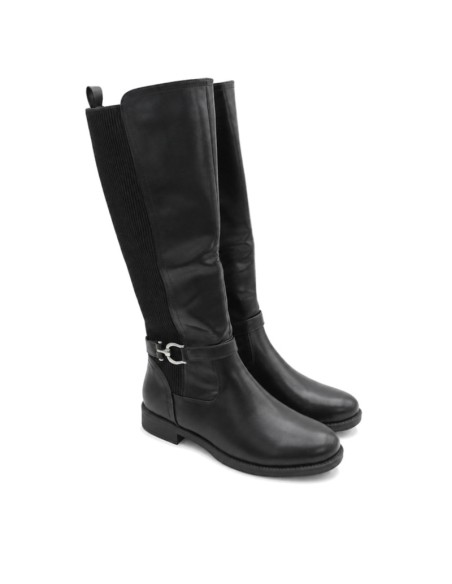 Botas negras planas tallas 41 a 44 vista en pareja