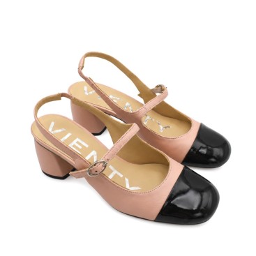 Zapato rosa destalonado Vienty con puntera de charol negro
