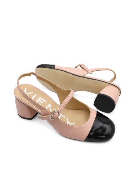 Zapato rosa de piel Vienty con tira y hebilla