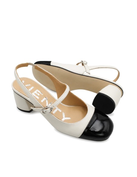 Zapato blanco de piel Vienty con tira y hebilla