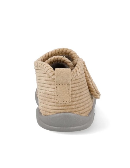 Vista trasera de zapatilla barefoot Igor Homie Pana beige