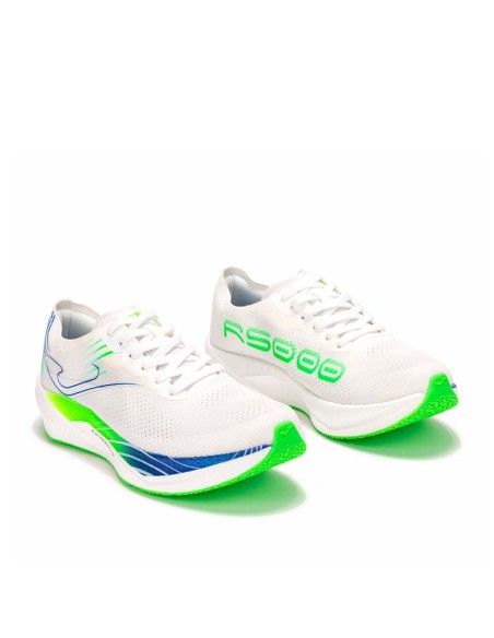 Joma R5000 con placa de carbono vista en perspectiva