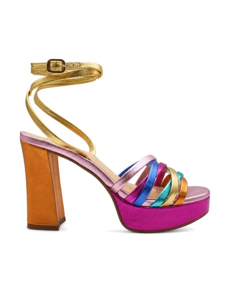 Sandalia multicolor metalizada Vienty con plataforma