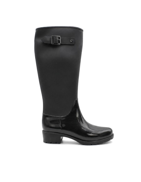 Bota de agua negra mujer con hebilla lateral