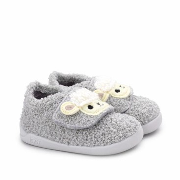 Zapatillas casa Igor barefoot gris con detalle de oveja