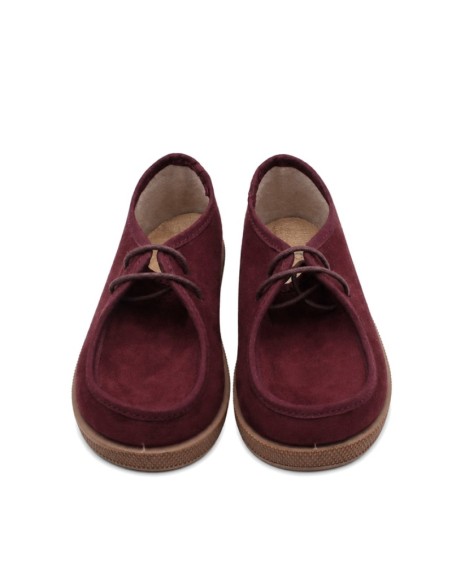 Zapato Wallabee burdeos niño vista frontal