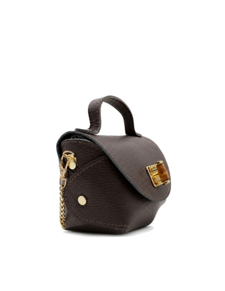 Bolso piel marron con cierre de bambú dorado