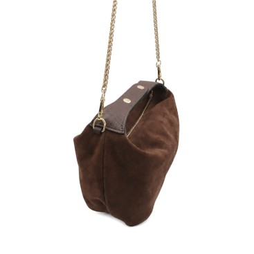 Bolso slouchy de serraje marrón con cadena