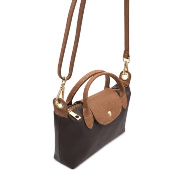 Bolso de piel marrón chocolate con asas camel