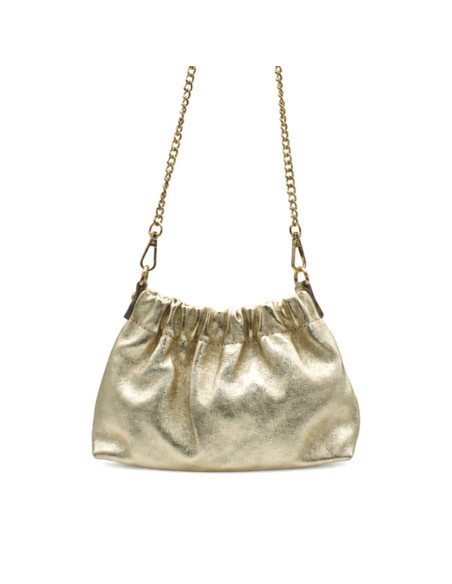 Bolso metalizado dorado de piel fruncida con cadena de eslabones dorados