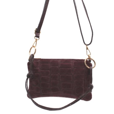 Bolso crossbody burdeos de serraje con grabado efecto cocodrilo