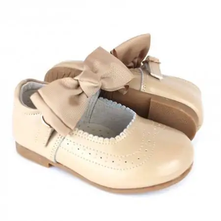 ZAPATOS CHAROL CAMEL DE NIÑA OUTLET