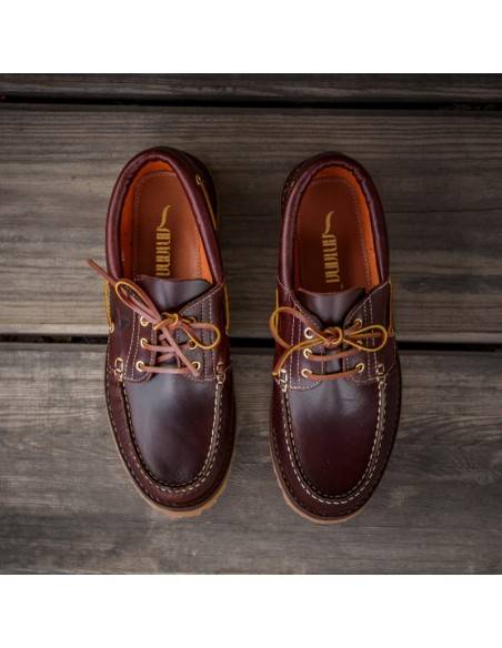 nautico hombre marron​