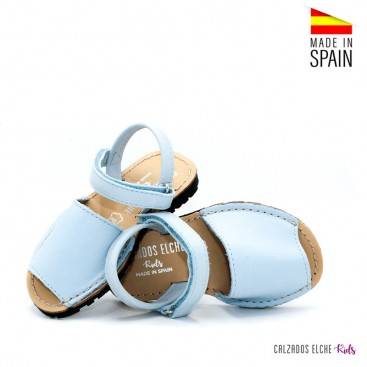 MENORQUINA niño azul celeste
