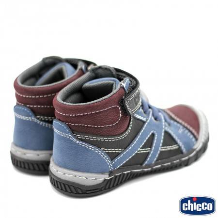 BOTAS DE NIÑO CHICCO CON PUNTERA DE GOMA Y CORDONES ELÁSTICOS 2020