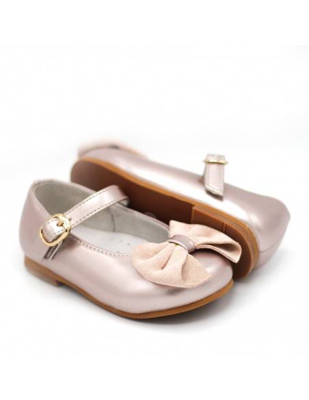 BAILARINA NIÑA ROSAS