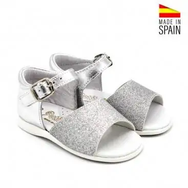 SANDALIA NIÑA PLATA