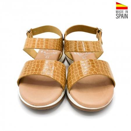 Sandalia con Cuña baja en color Mostaza - Made in Spain - Outlet 2021