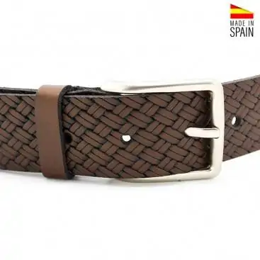 correa hombre marron