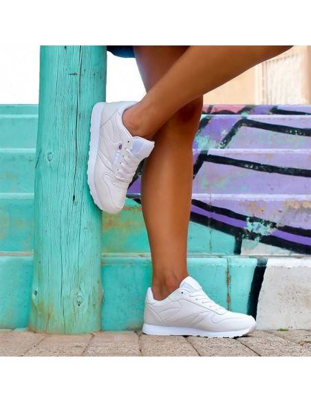 zapatillas clasicas​