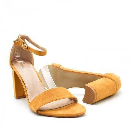 SANDALIAS DE TACÓN PARA VESTIR EN COLOR MOSTAZA