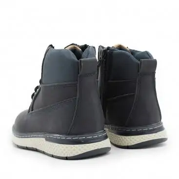 botas montañismo niño