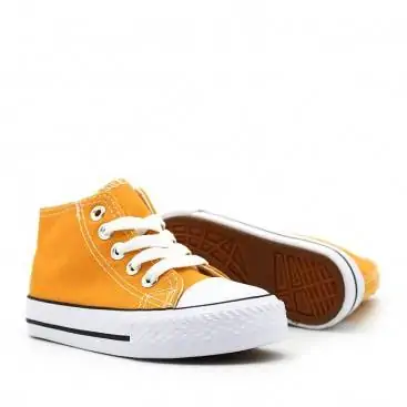 zapatillas niño mostaza