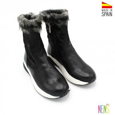 Botas deportivas de piel en color Negro para niña y mujer