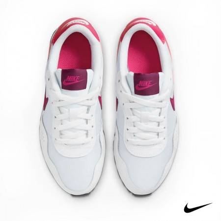 Zapatillas Nike MD Valiant (GS) Blanco y fucsia