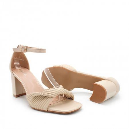 Sandalias con tacón en color Beige - Sandalias fiesta 2022