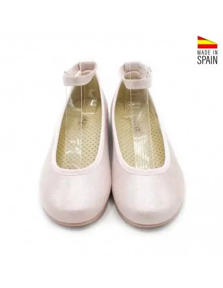 merceditas comunión niña rosas