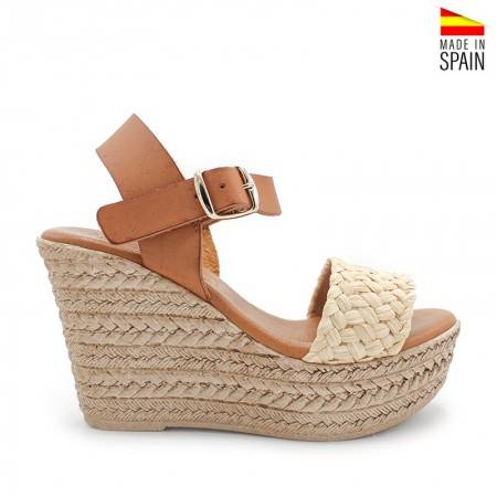Sandalias de piel con Cuña Alta de Rafia en color Beige