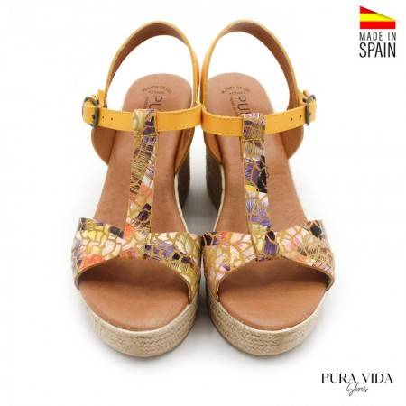 Sandalias de Piel con Cuña color Mostaza - PURAVIDA 2022