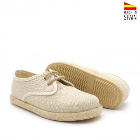 zapatos beige niño de lino con cordones