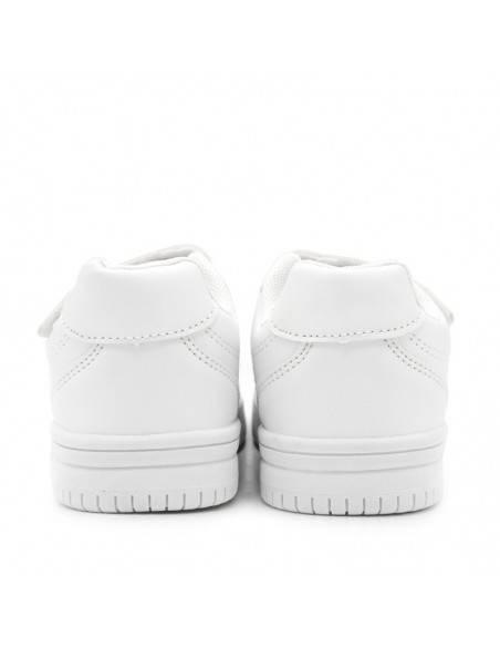 zapatillas infantiles blancas