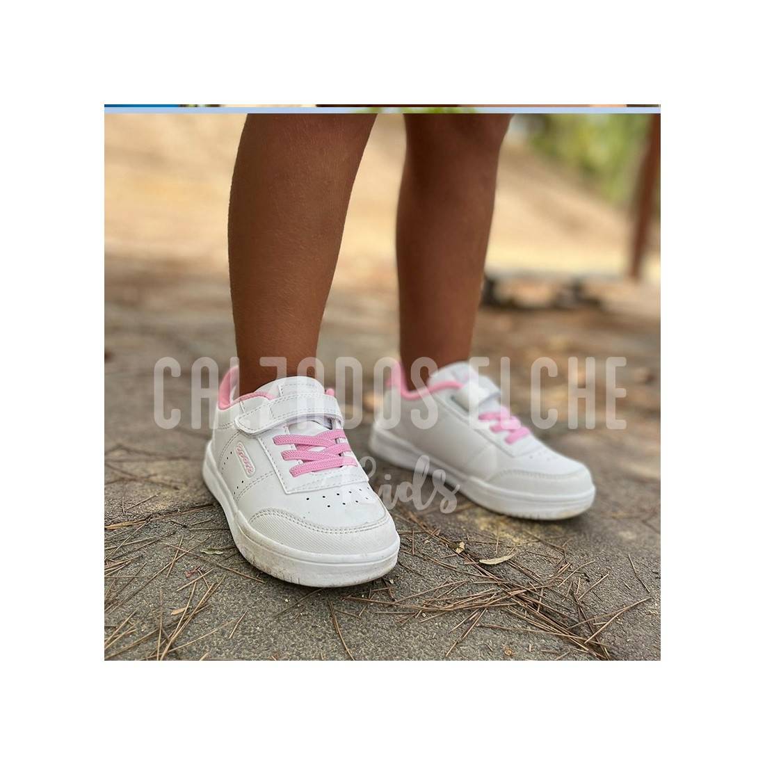 Zapatillas Velcro Colegiales de Niña en color blanco y rosa